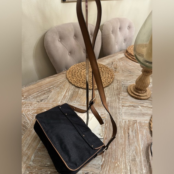 Kate Spade genuine crossbody and coin pouch BUNDLE - Picture 4 of 11